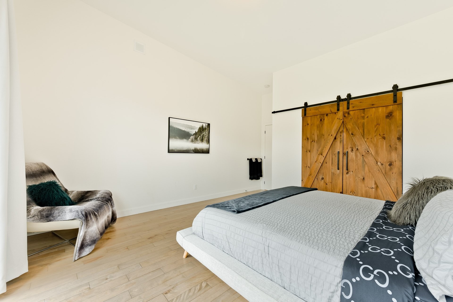 









14


Ch. du Ruisseau-Gale

,
Stanstead - Canton,




QC
J0B3E0

