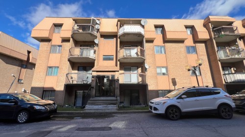 Façade