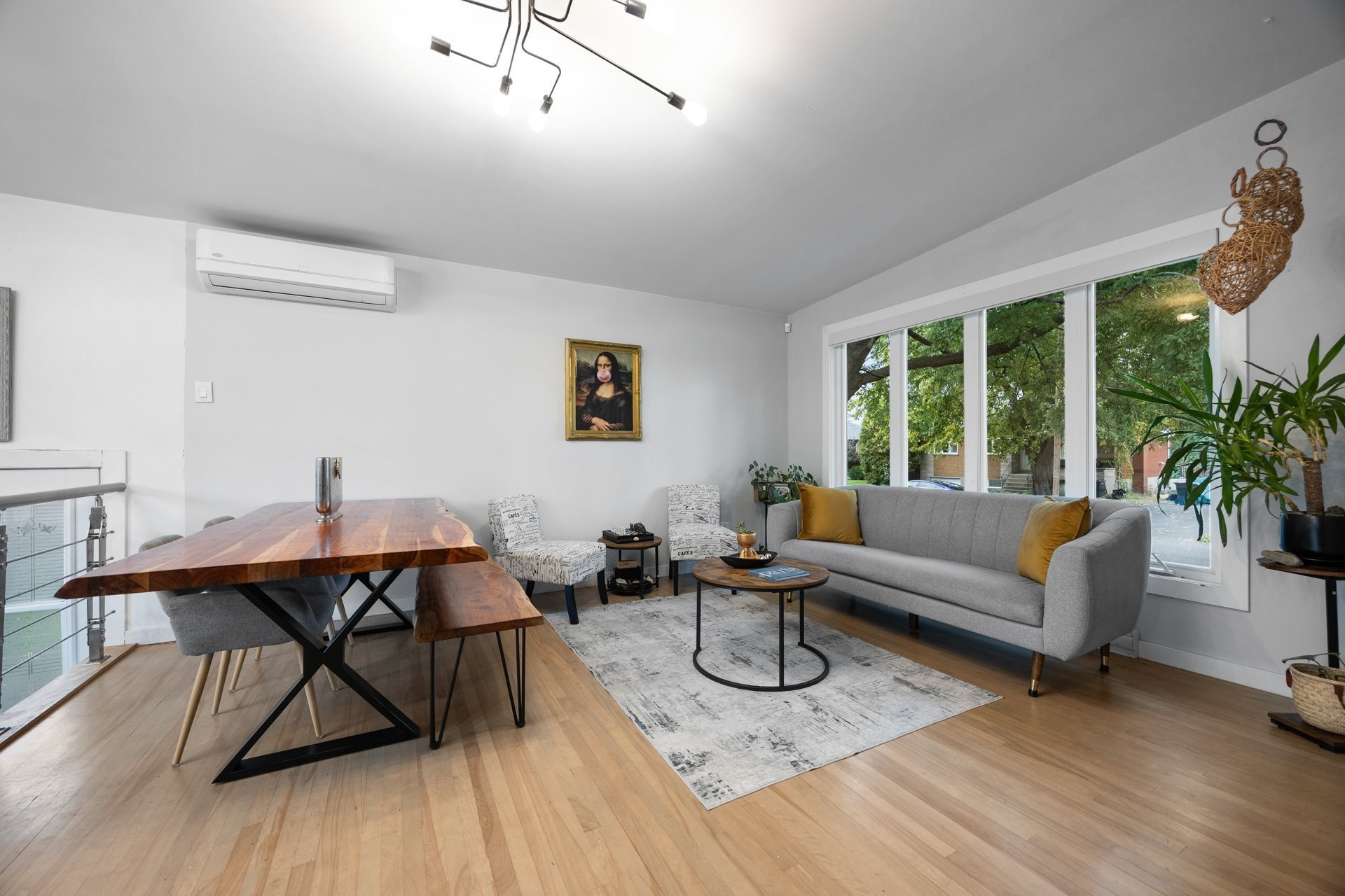 









186


Rue Melrose

,
Châteauguay,




QC
J6J2B2

