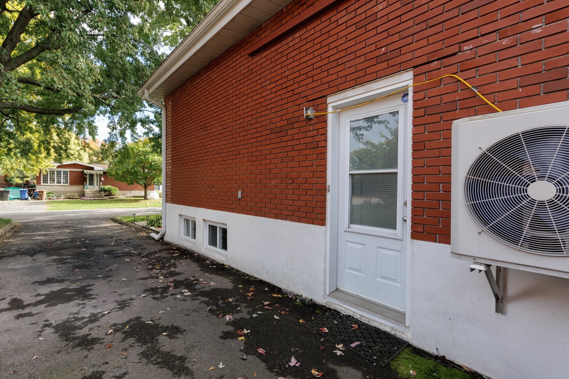 









186


Rue Melrose

,
Châteauguay,




QC
J6J2B2


