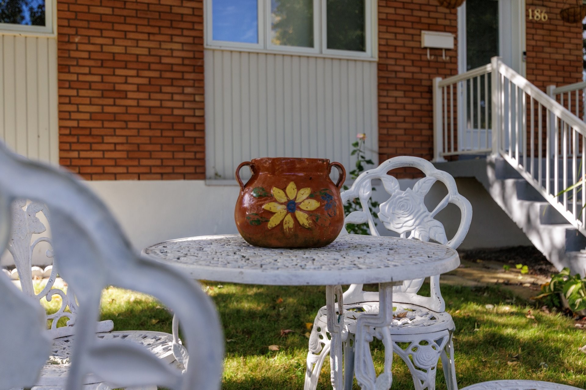 









186


Rue Melrose

,
Châteauguay,




QC
J6J2B2

