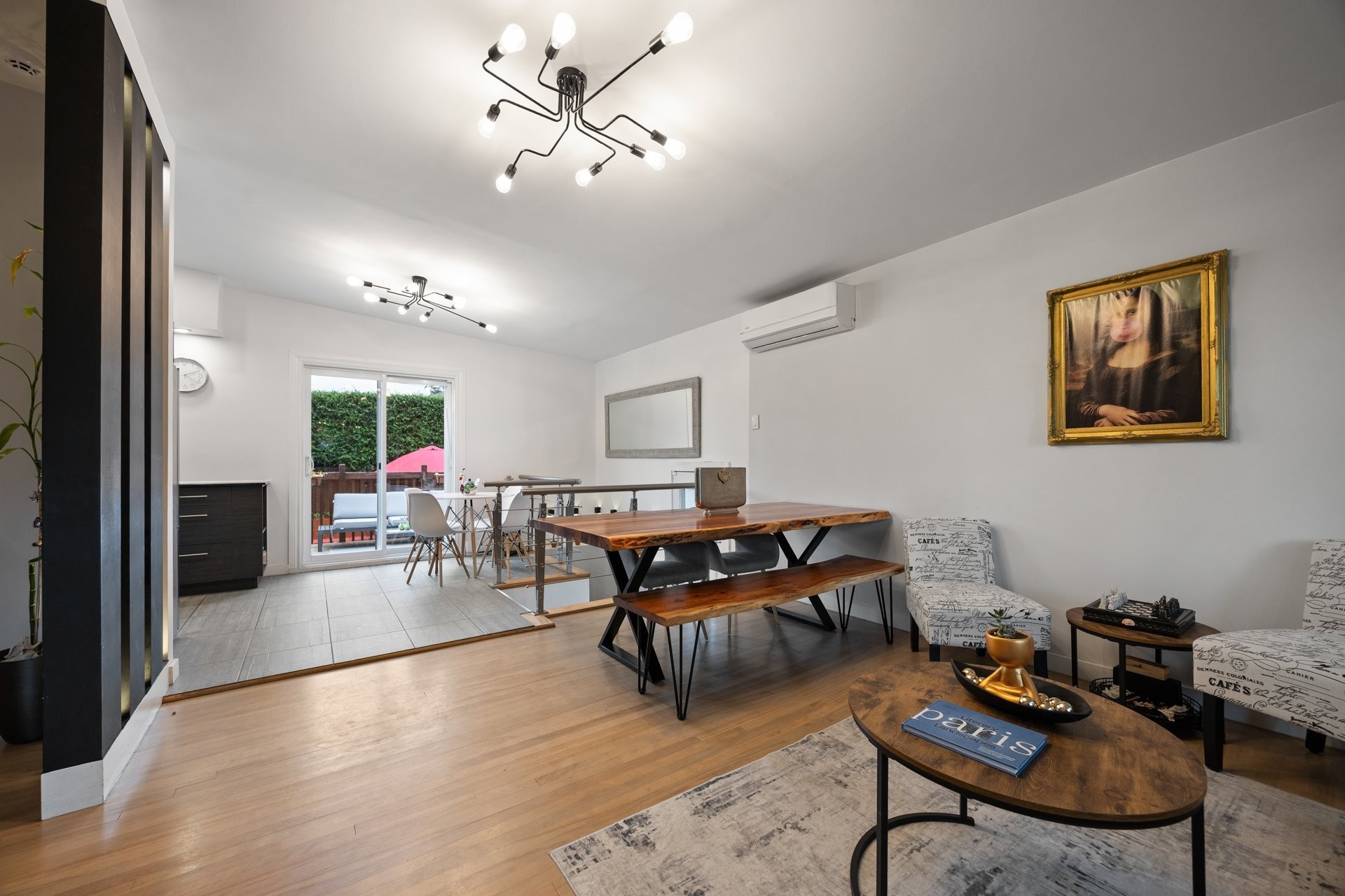 









186


Rue Melrose

,
Châteauguay,




QC
J6J2B2

