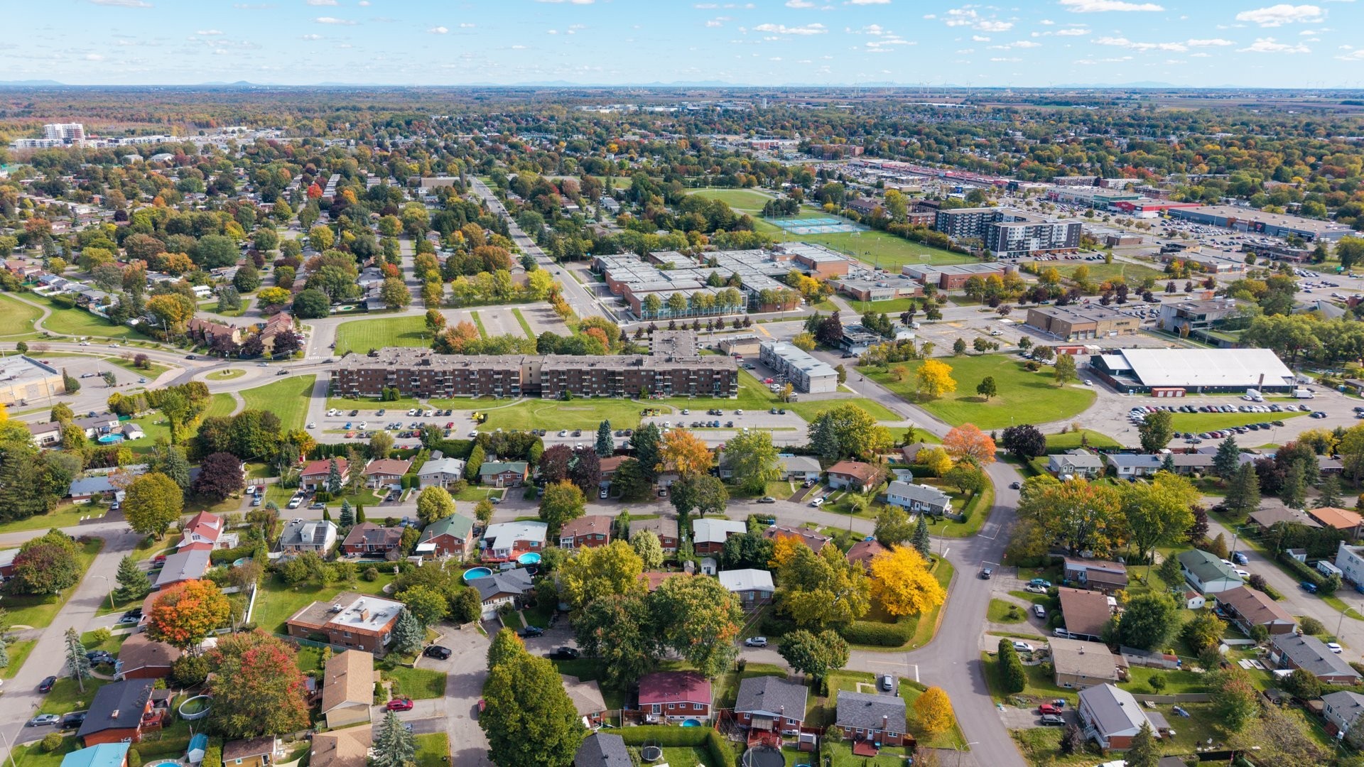 









186


Rue Melrose

,
Châteauguay,




QC
J6J2B2


