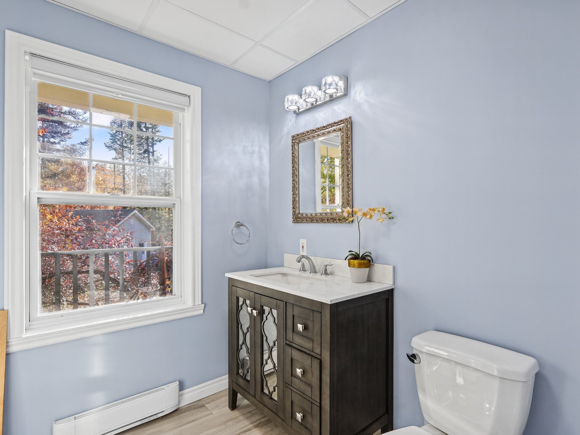 









2765


Rue du Manège

,
Hatley - Canton,




QC
J0B2C0

