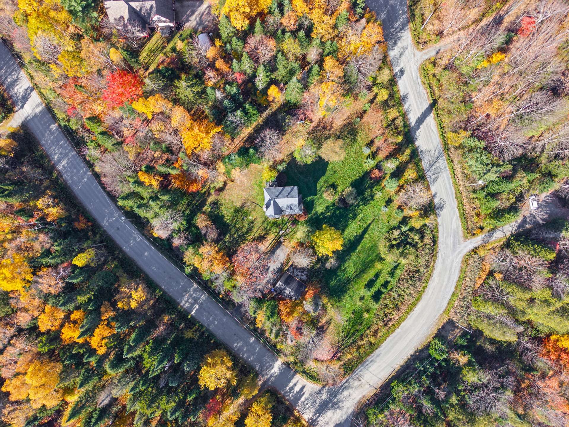 









2765


Rue du Manège

,
Hatley - Canton,




QC
J0B2C0

