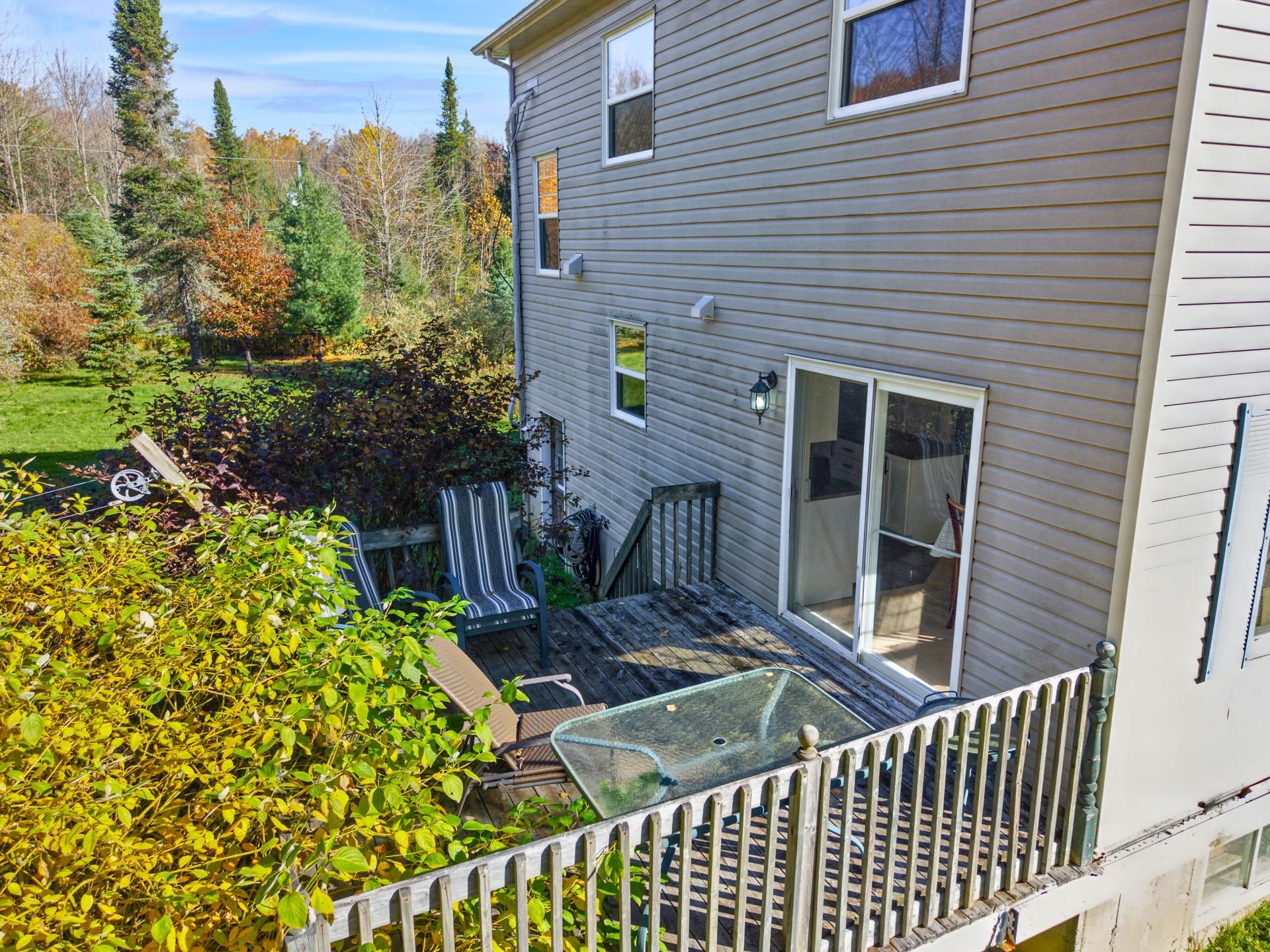 









2765


Rue du Manège

,
Hatley - Canton,




QC
J0B2C0

