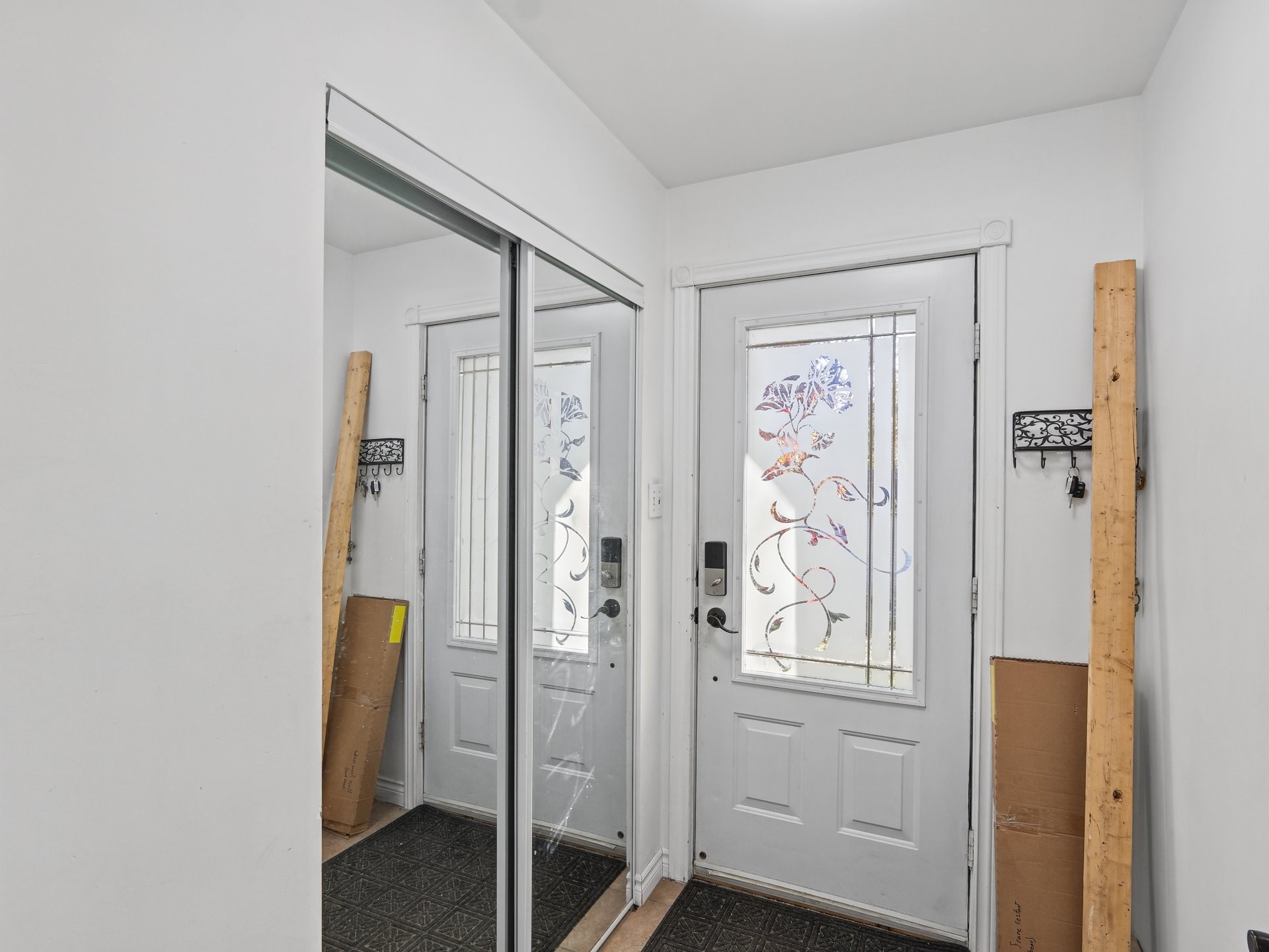 









2765


Rue du Manège

,
Hatley - Canton,




QC
J0B2C0

