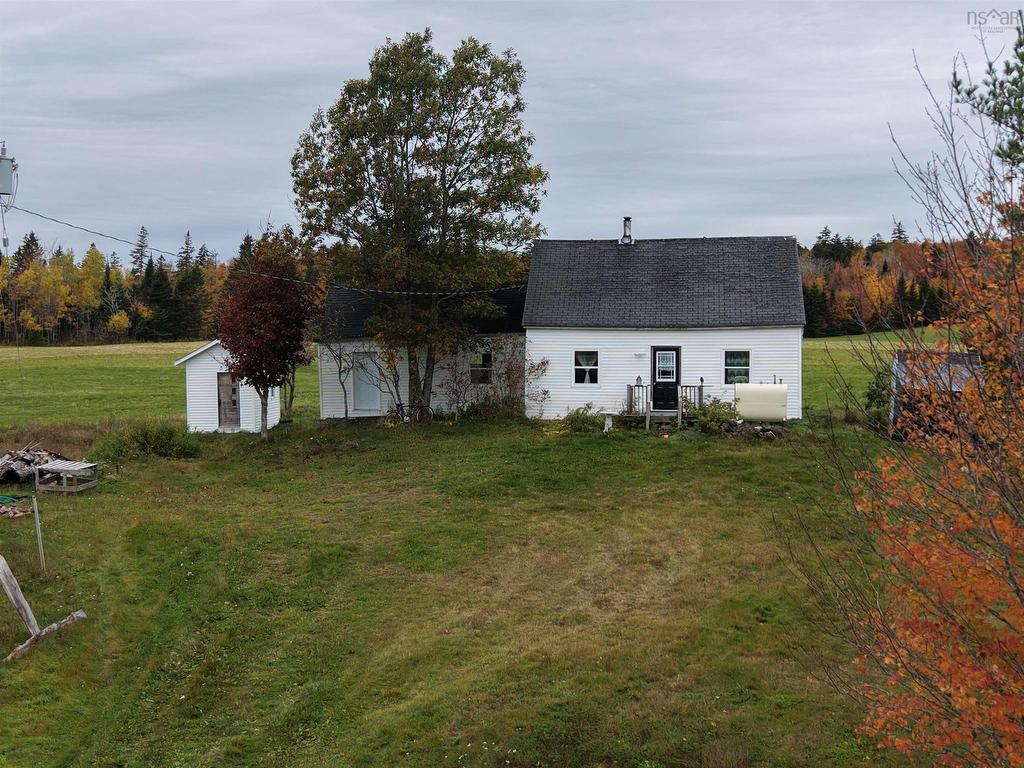 












175 Highway 326

,
Earltown,







NS
B0K 1V0

