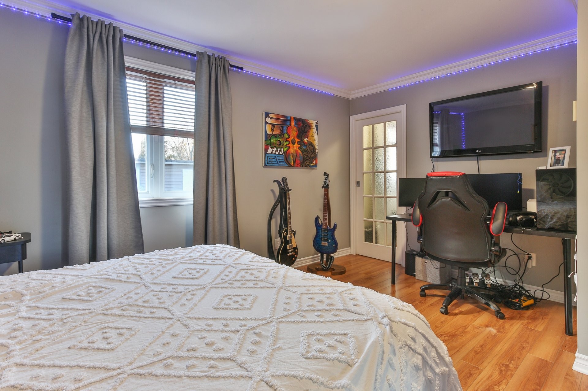 









572


Boul. St-Luc

, 102,
Saint-Jean-sur-Richelieu,




QC
J2W0B9

