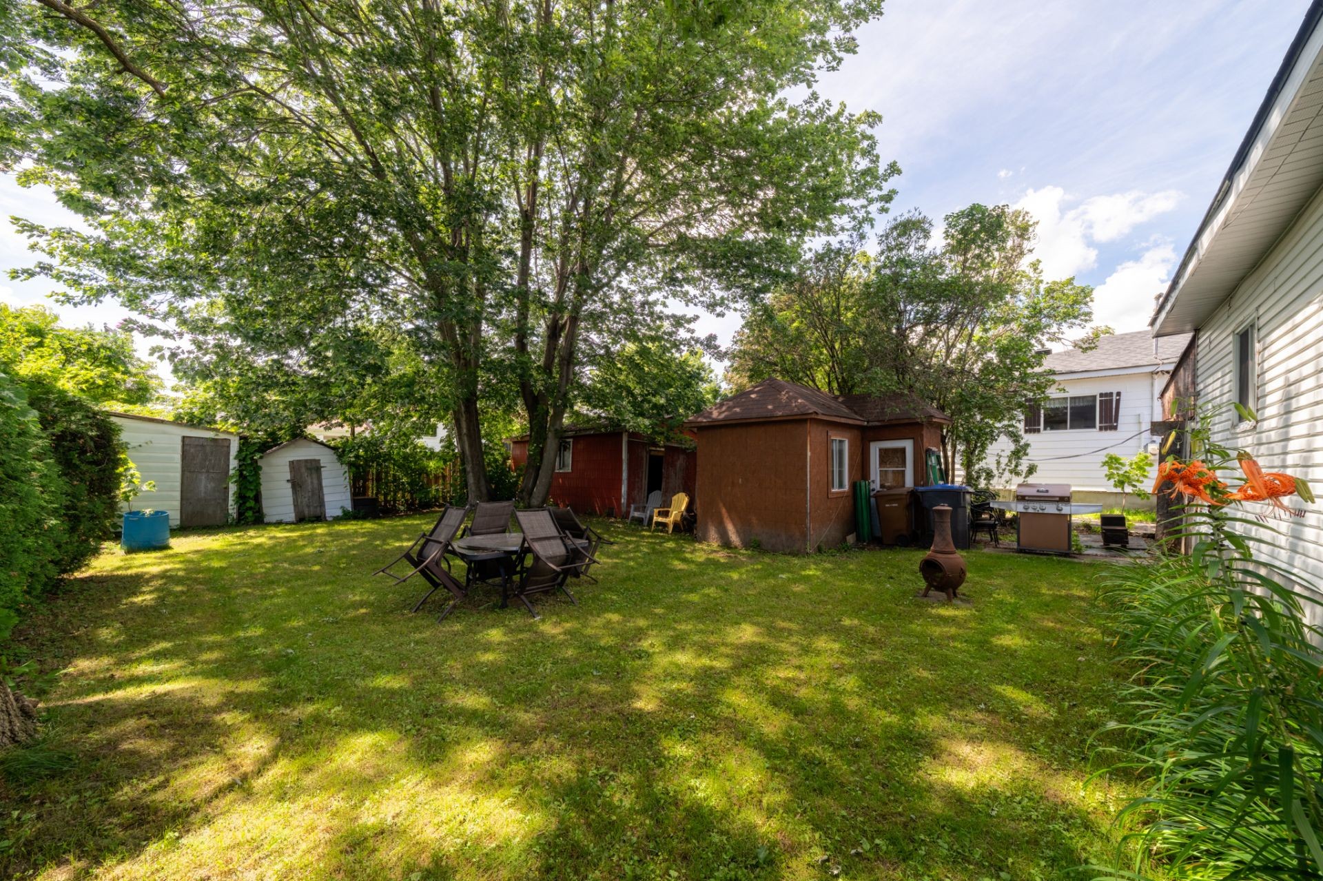 









124


36e Avenue

,
Sainte-Marthe-sur-le-Lac,




QC
J0N1P0

