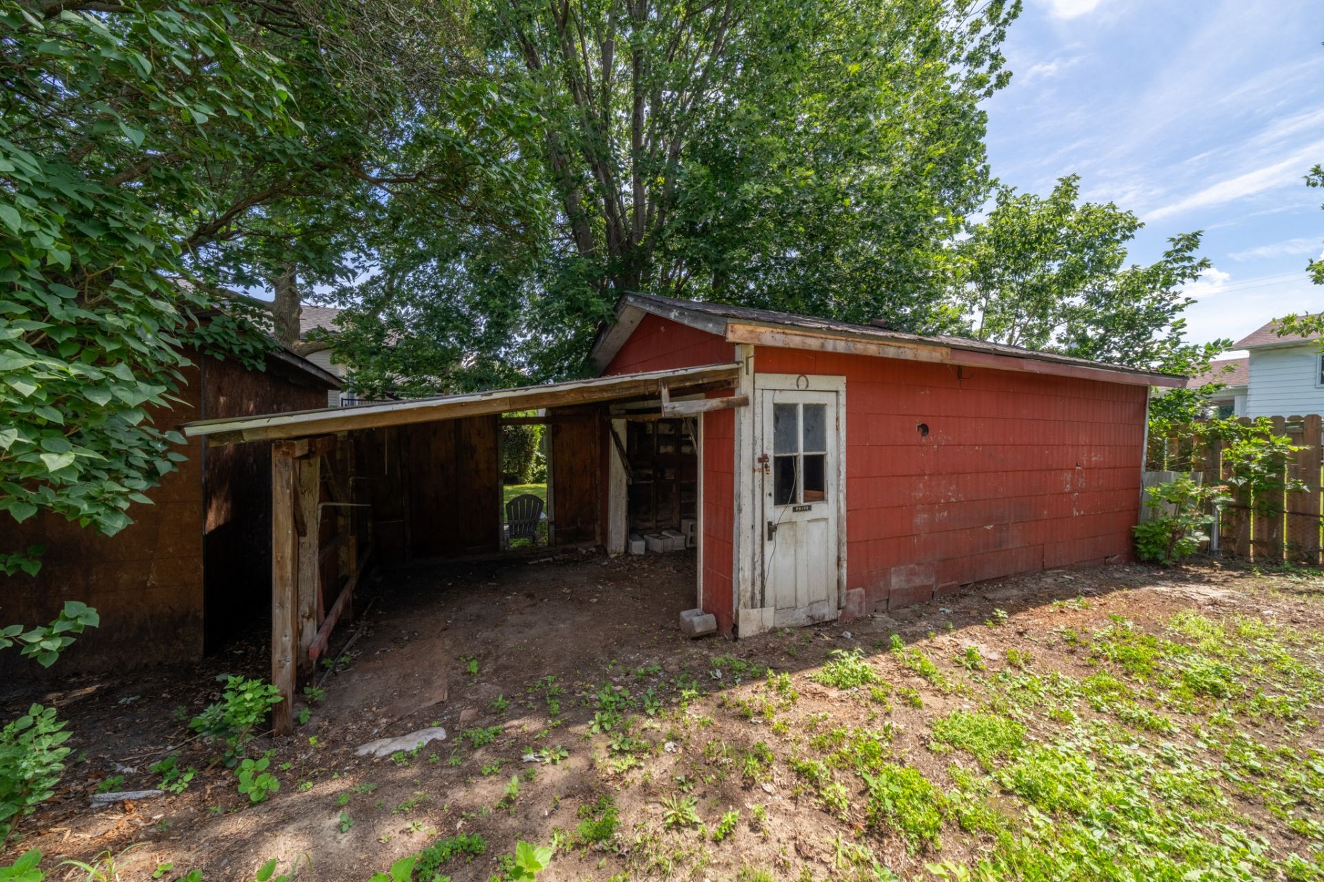 









124


36e Avenue

,
Sainte-Marthe-sur-le-Lac,




QC
J0N1P0

