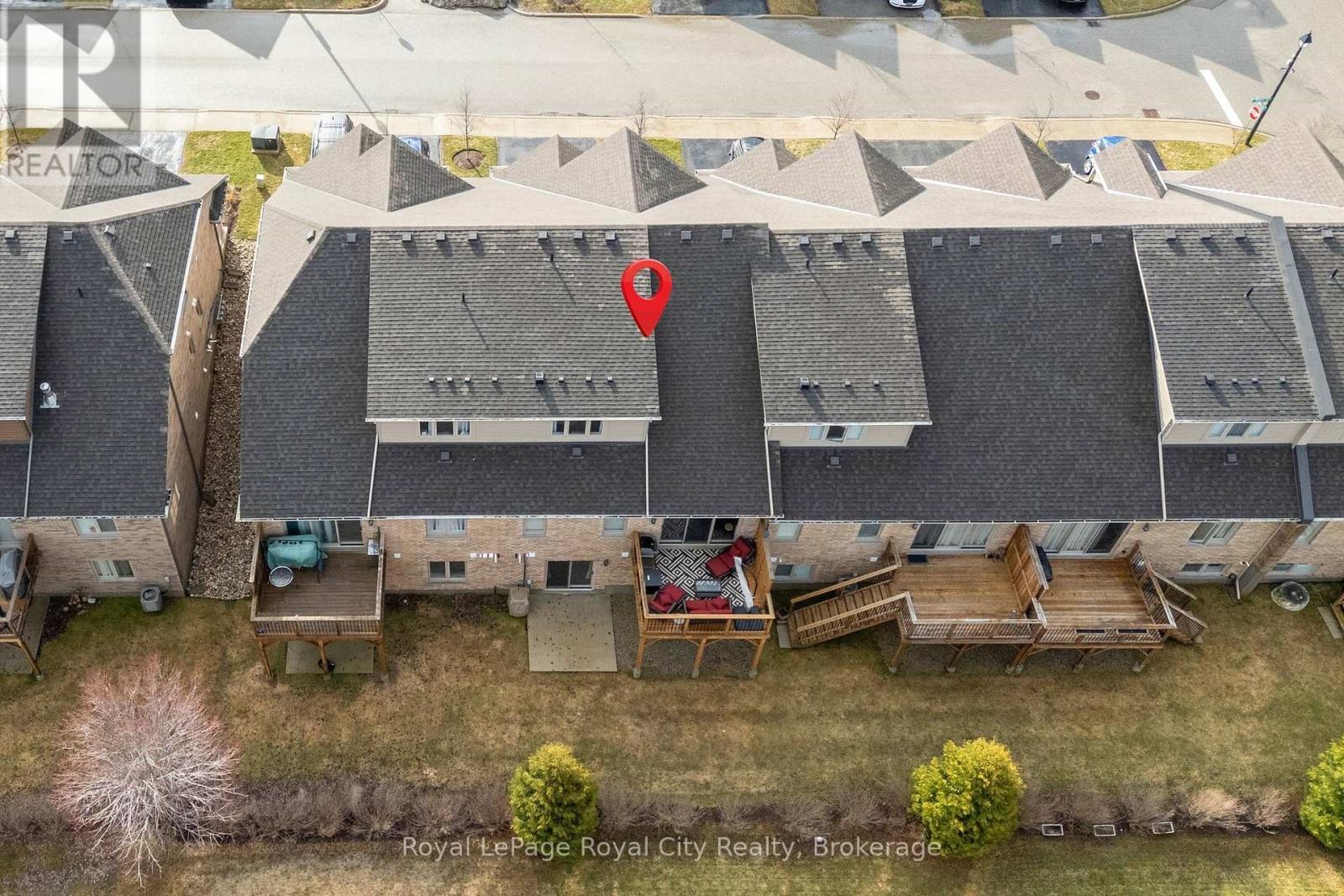 












38 JUNIPER STREET

,
Guelph/Eramosa (Rockwood),




Ontario
N0B2K0

