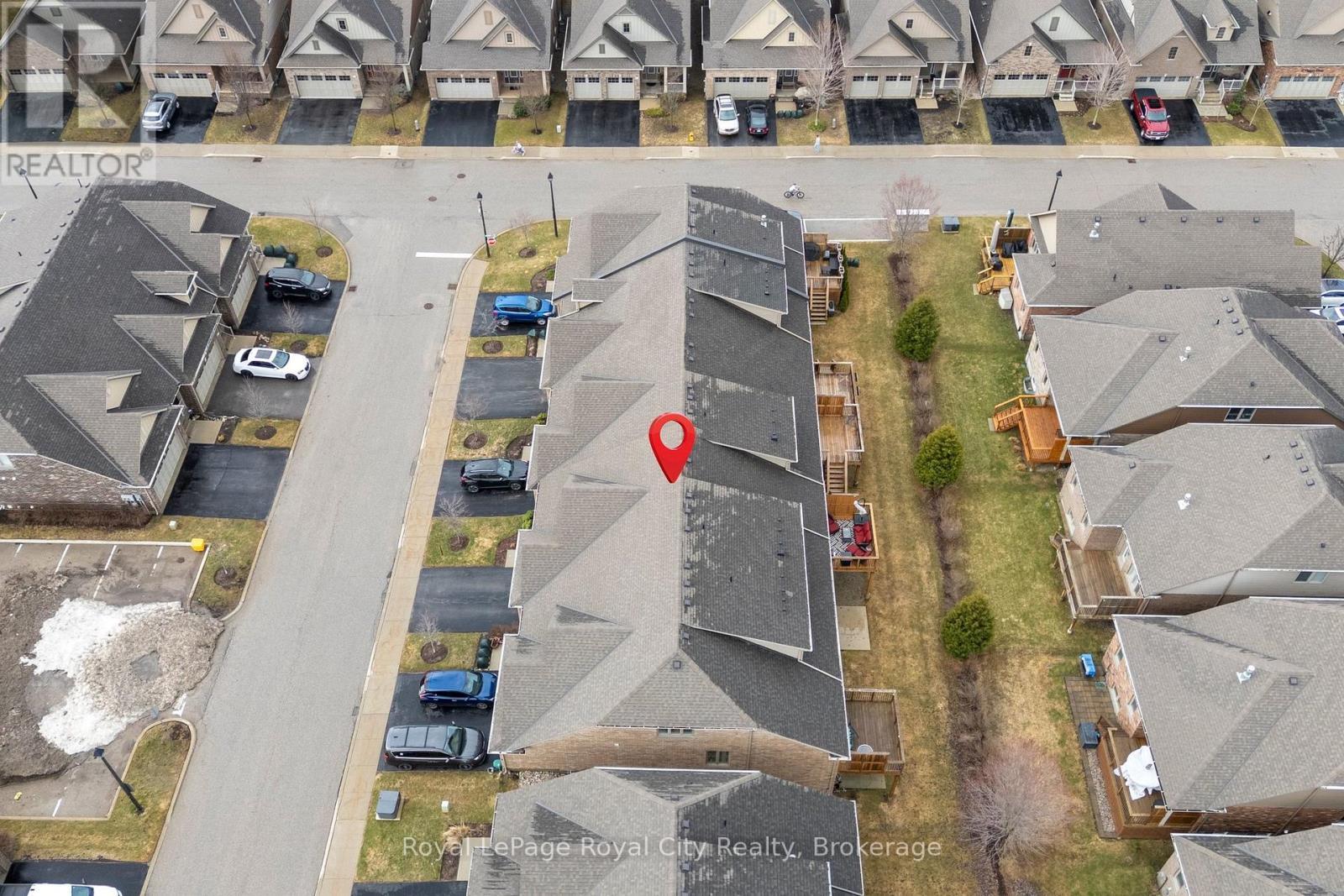 












38 JUNIPER STREET

,
Guelph/Eramosa (Rockwood),




Ontario
N0B2K0

