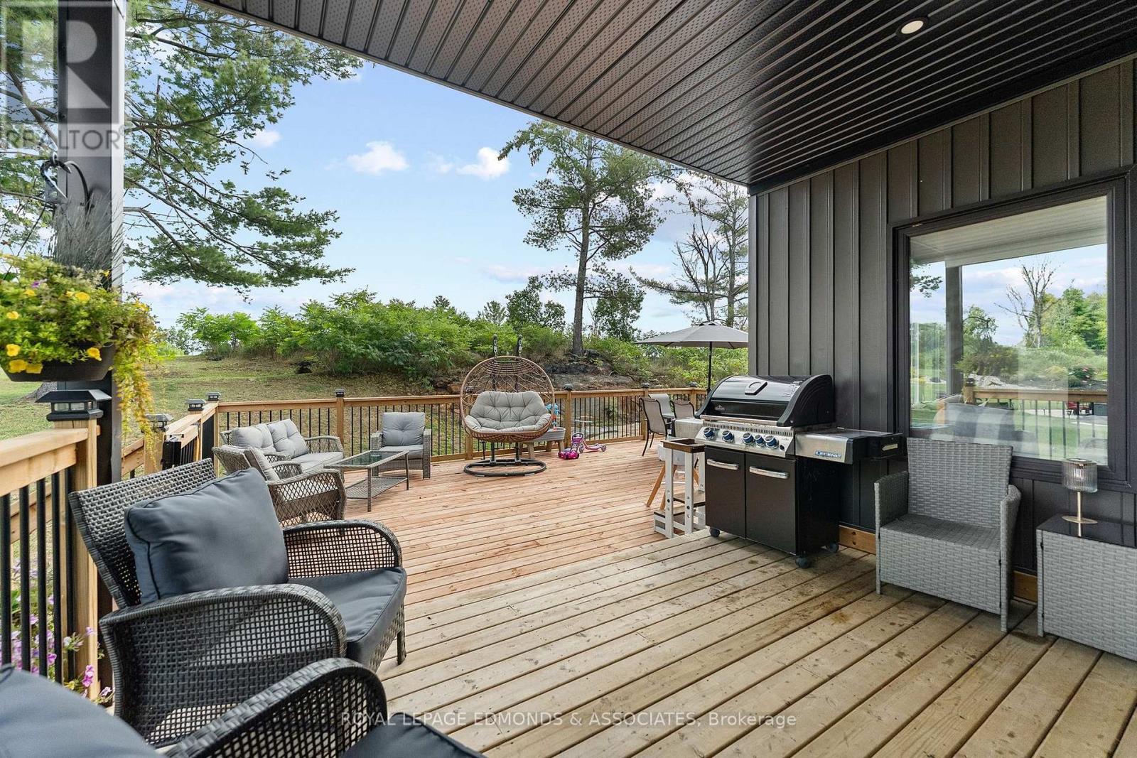 












39 MORRISON DRIVE

,
Whitewater Region,




Ontario
K0J1K0

