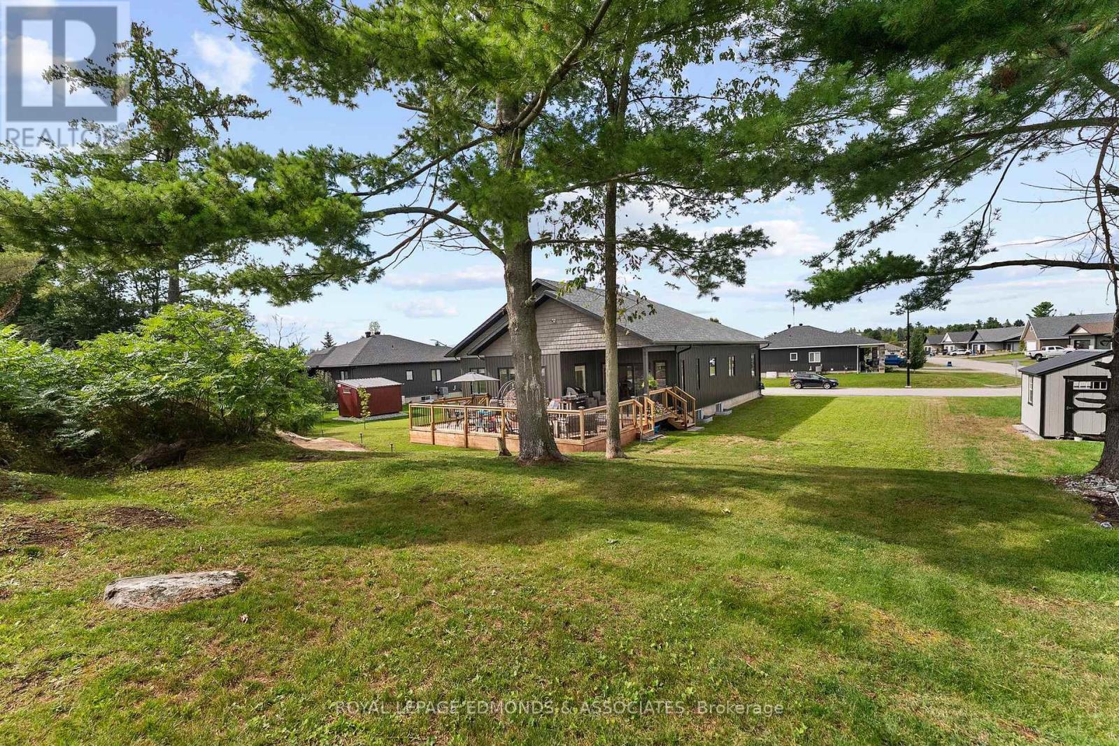 












39 MORRISON DRIVE

,
Whitewater Region,




Ontario
K0J1K0


