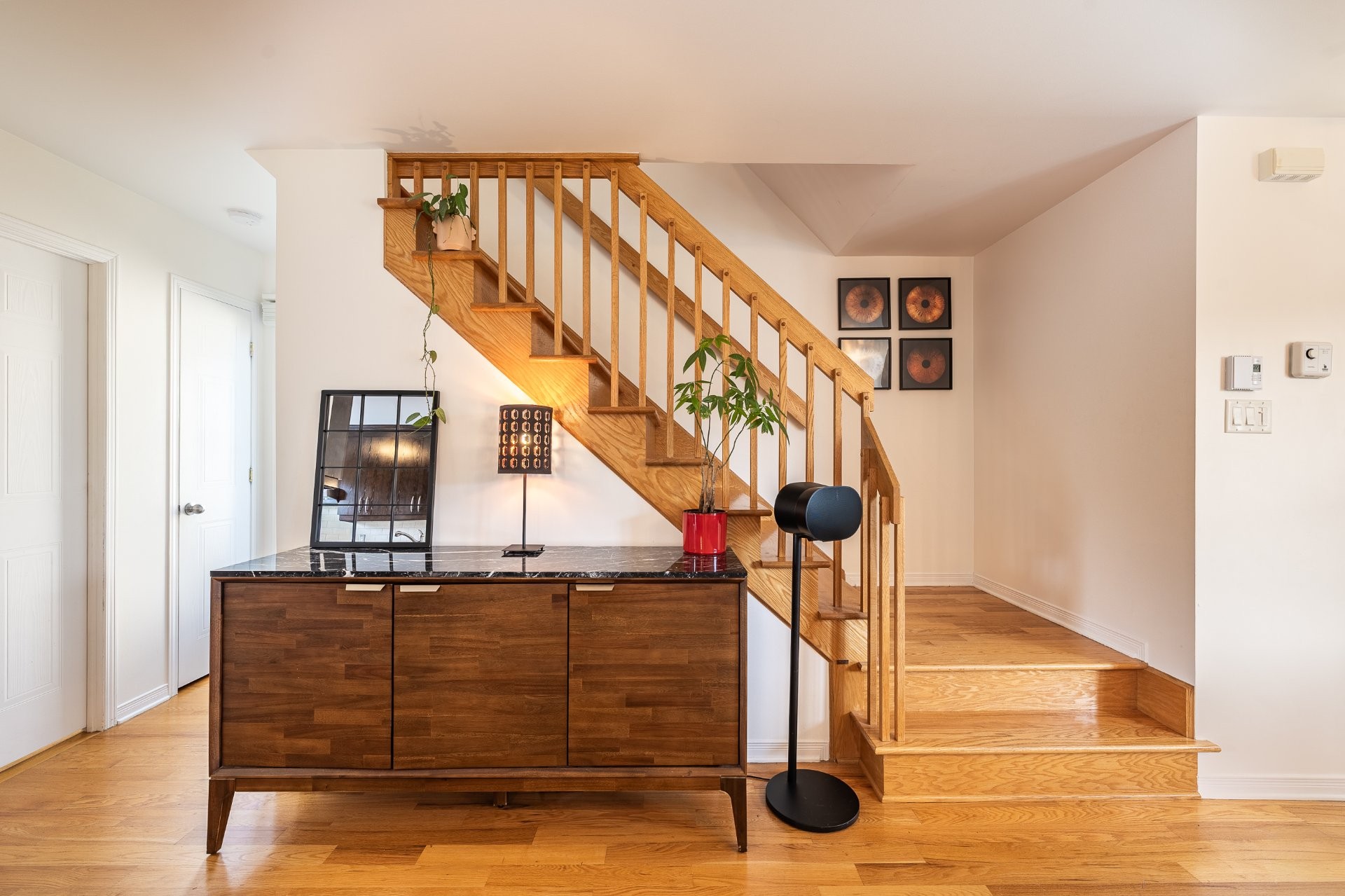 









247


Rue des Cygnes

,
Saint-Amable,




QC
J0L1N0

