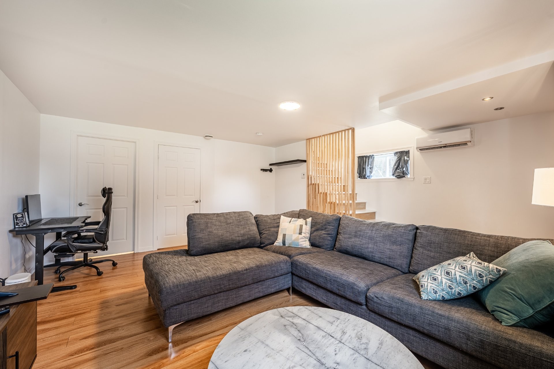 









247


Rue des Cygnes

,
Saint-Amable,




QC
J0L1N0

