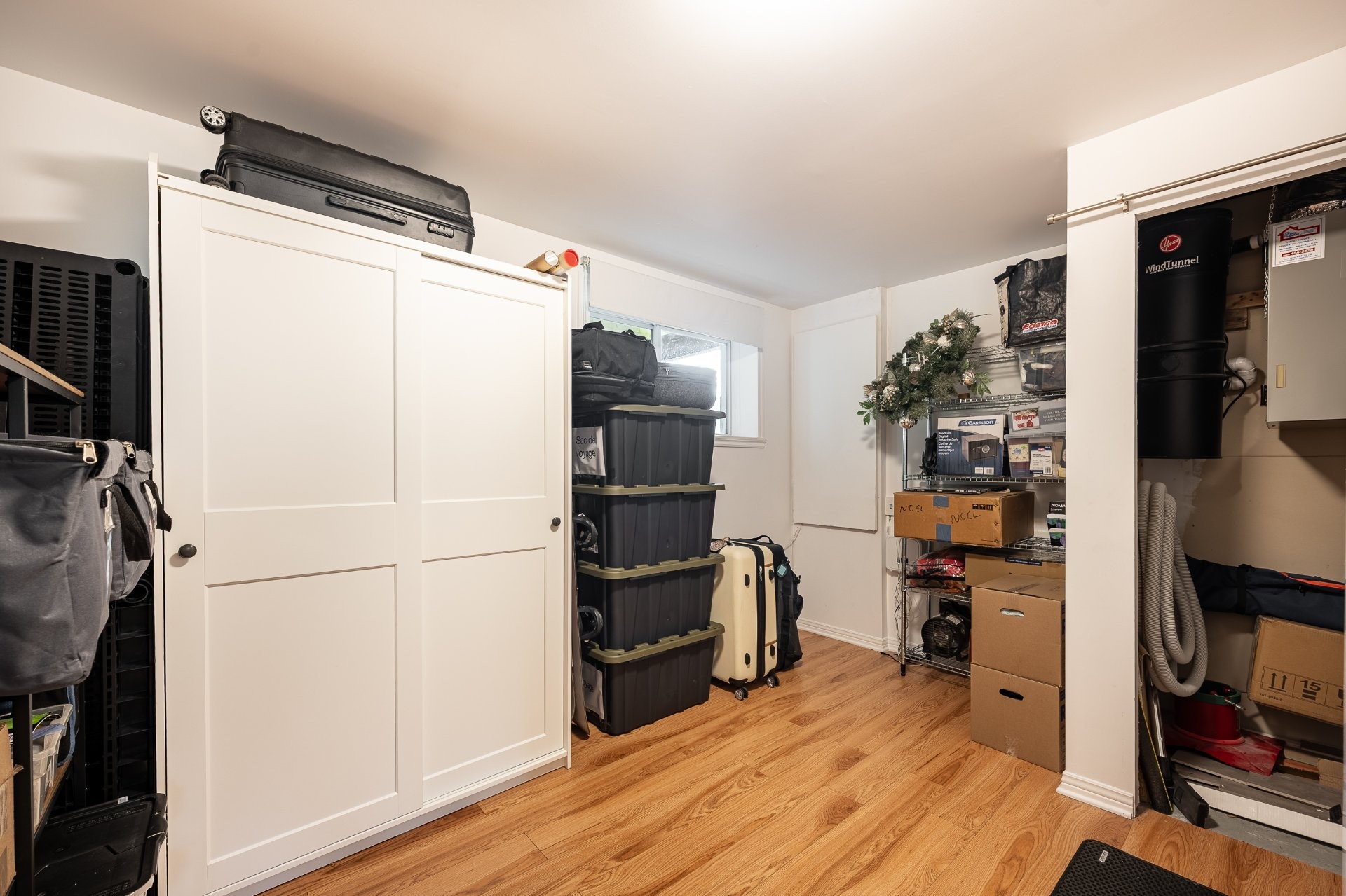 









247


Rue des Cygnes

,
Saint-Amable,




QC
J0L1N0

