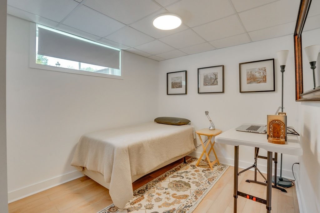 









32


Rue Jacques-Joubert

,
Gatineau (Buckingham),




QC
J8L0Y5

