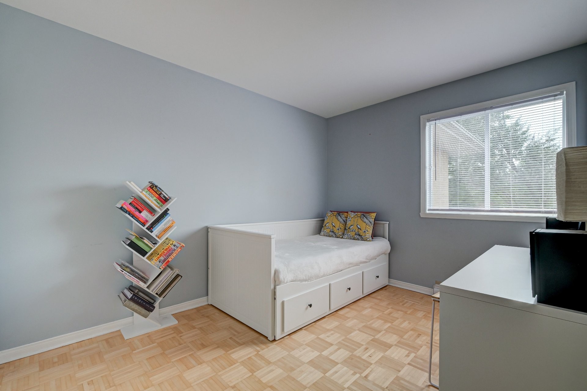 









1903


Rue De Chambly

, 105,
Saint-Bruno-de-Montarville,




QC
J3V6H2

