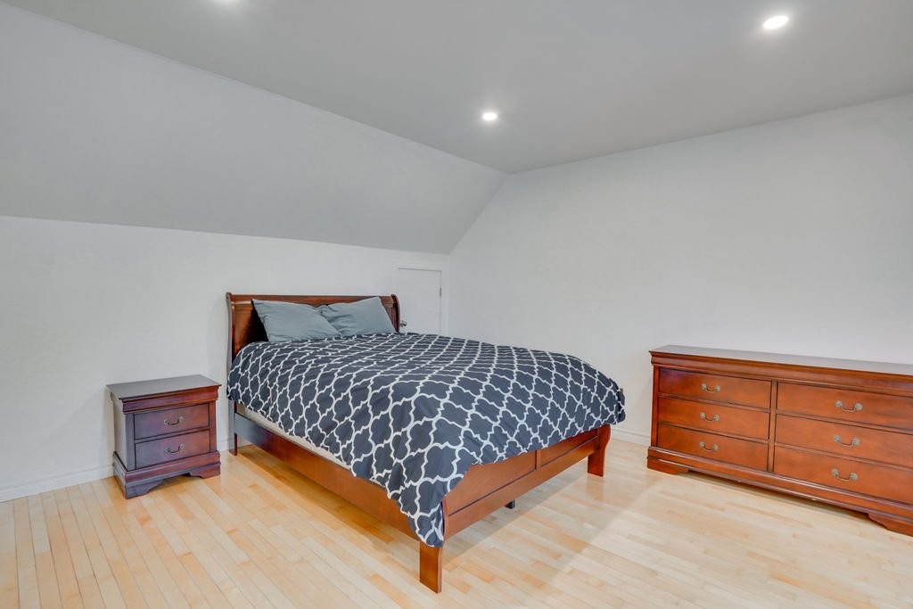 









16


Rue des Sources

,
Gatineau (Gatineau),




QC
J8V1C6

