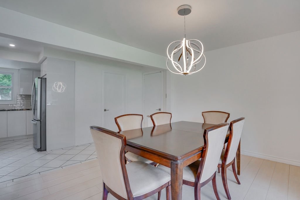 









16


Rue des Sources

,
Gatineau (Gatineau),




QC
J8V1C6

