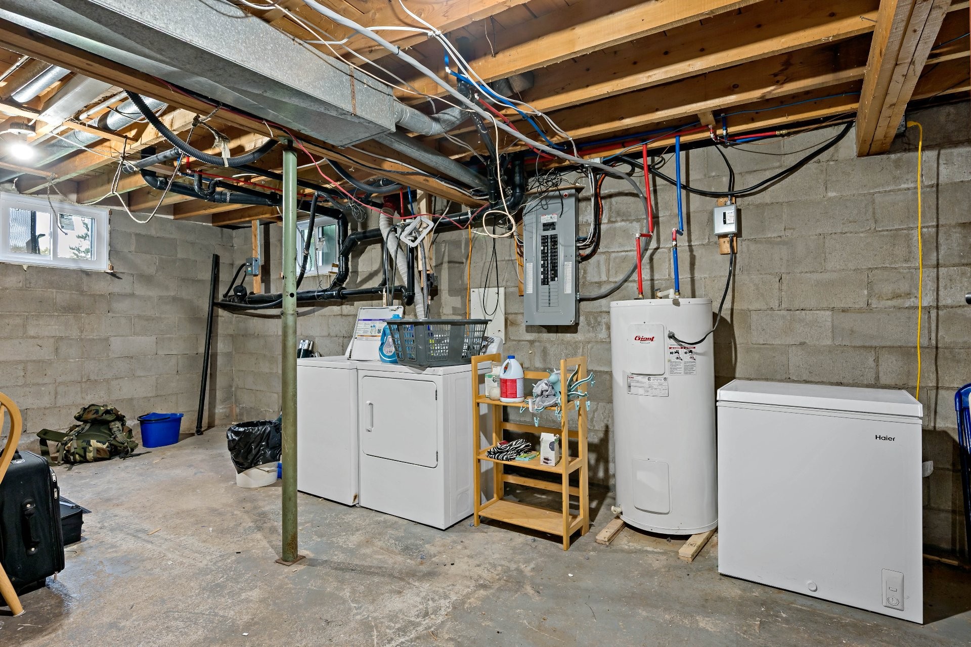 









110


Rue Brosseau

,
Amherst,




QC
J0T2L0

