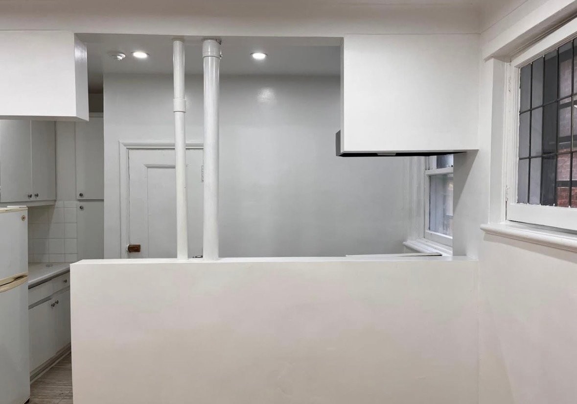 









339


Av. Victoria

, 4,
Westmount,




QC
H3Z2N1

