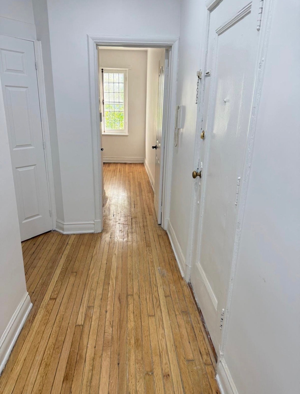 









339


Av. Victoria

, 4,
Westmount,




QC
H3Z2N1

