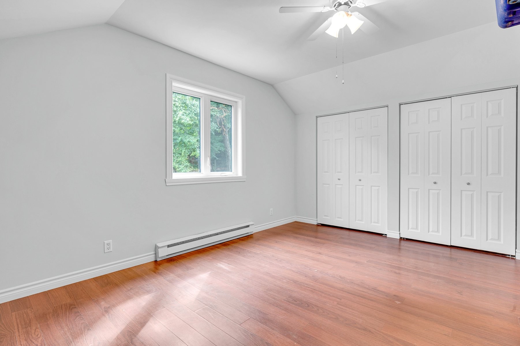 









2862

 - 2864


1er rang de Doncaster

,
Val-David,




QC
J0T2N0

