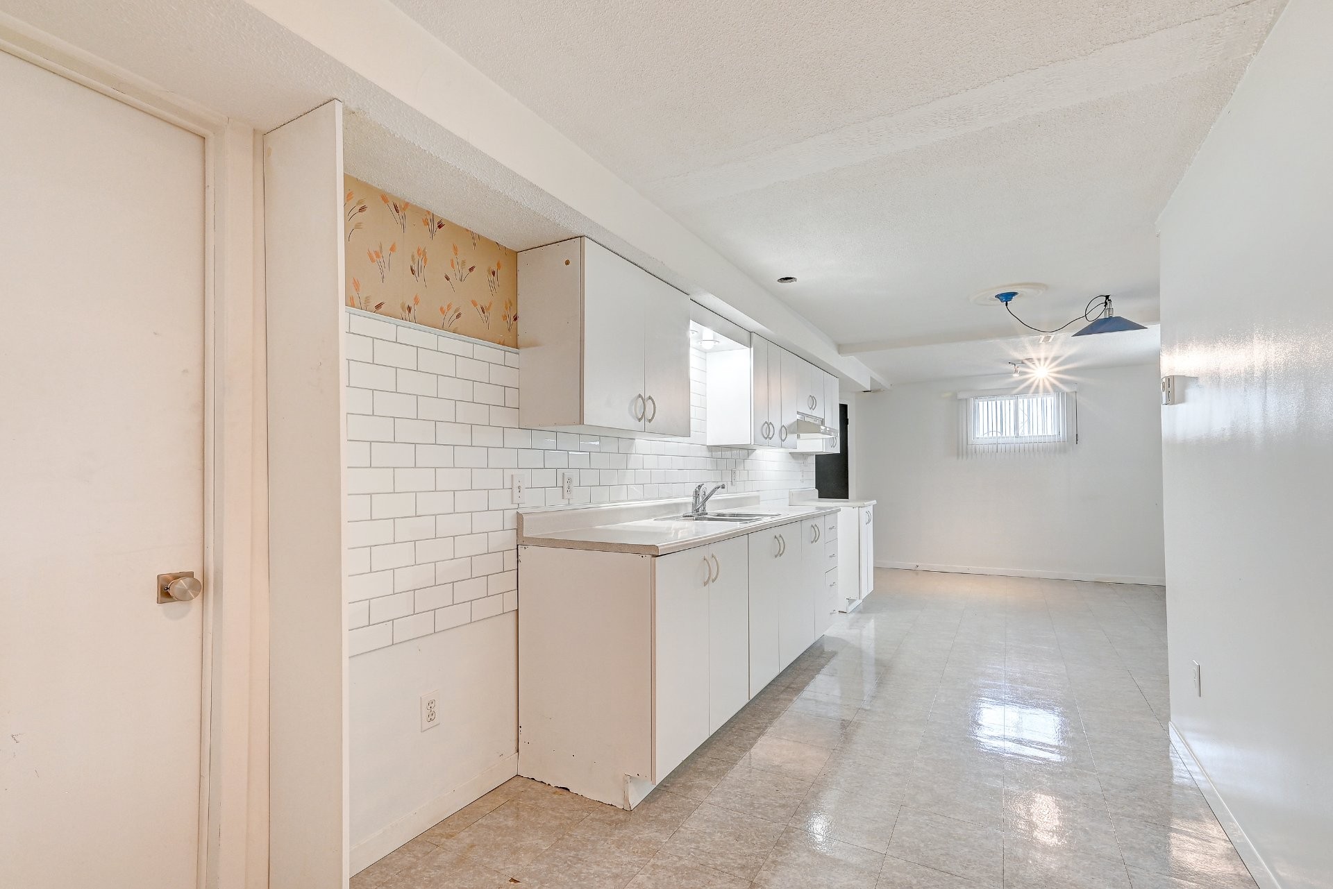 









4530


Rue Donat

,
Longueuil (Saint-Hubert),




QC
J3Y2L7

