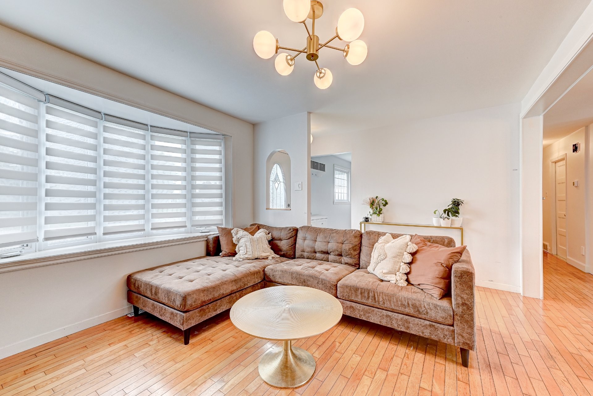 









4530


Rue Donat

,
Longueuil (Saint-Hubert),




QC
J3Y2L7

