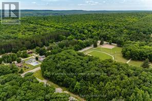 












LOT 48 WHISPERING PINE CIRCLE

,
Tiny,







Ontario
L0M0C2

