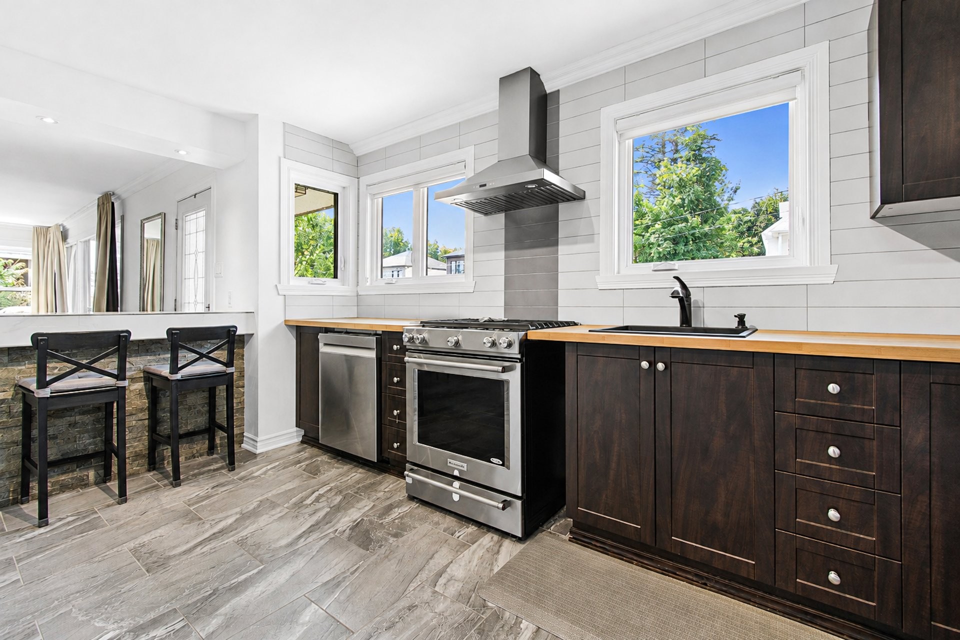 









285


Rue Park

,
Brownsburg-Chatham,




QC
J8G3A3

