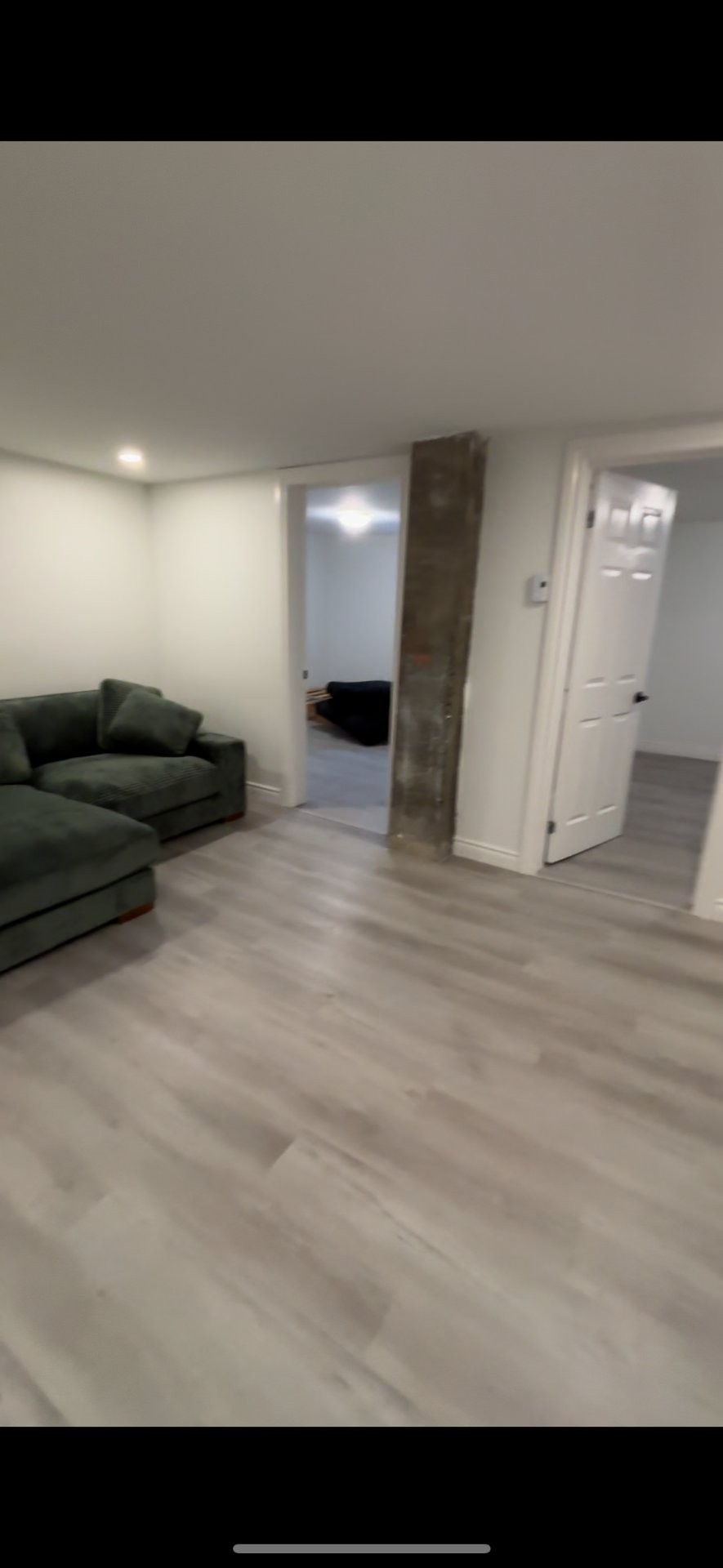 









1265

 - 1275


Rue William-MacDonald

,
Montréal (Lachine),




QC
H8S2A3

