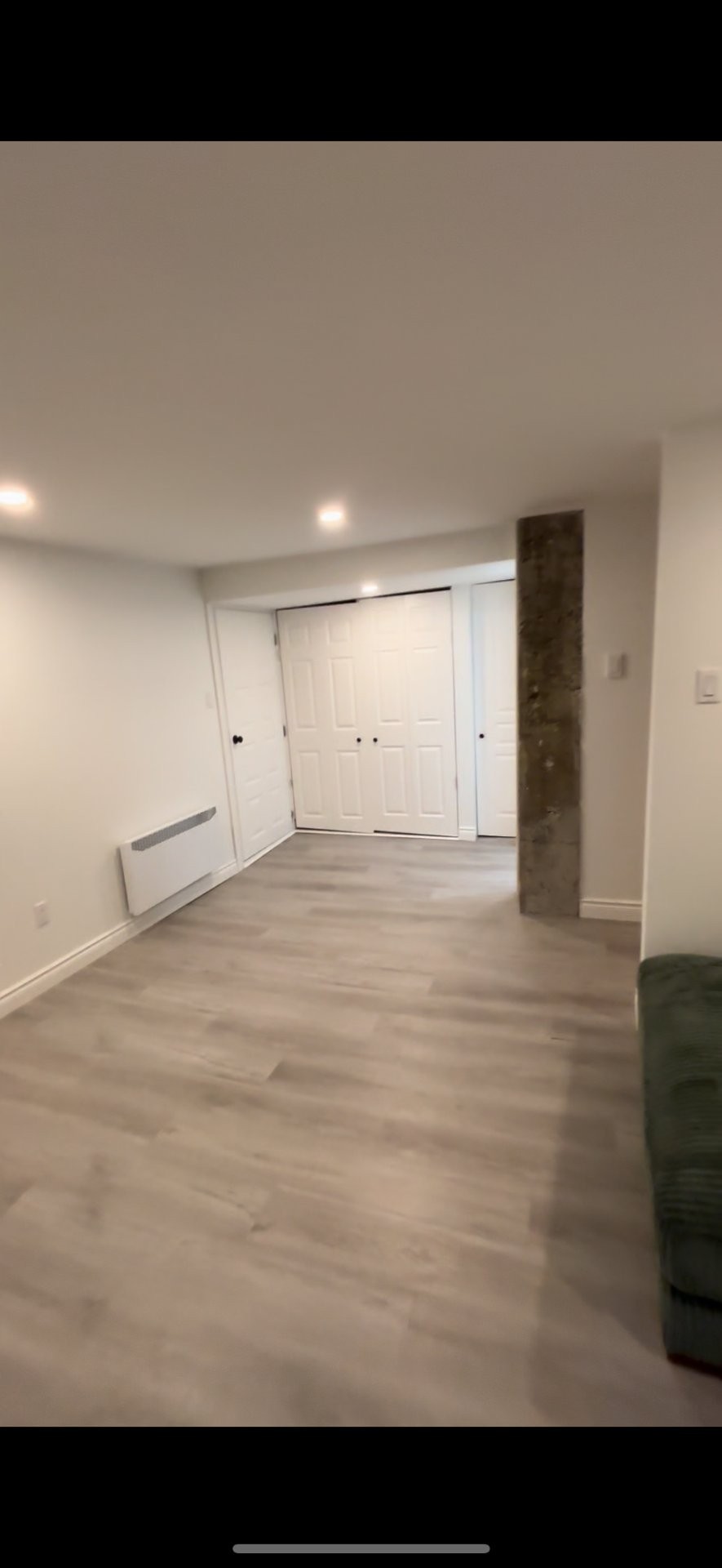 









1265

 - 1275


Rue William-MacDonald

,
Montréal (Lachine),




QC
H8S2A3

