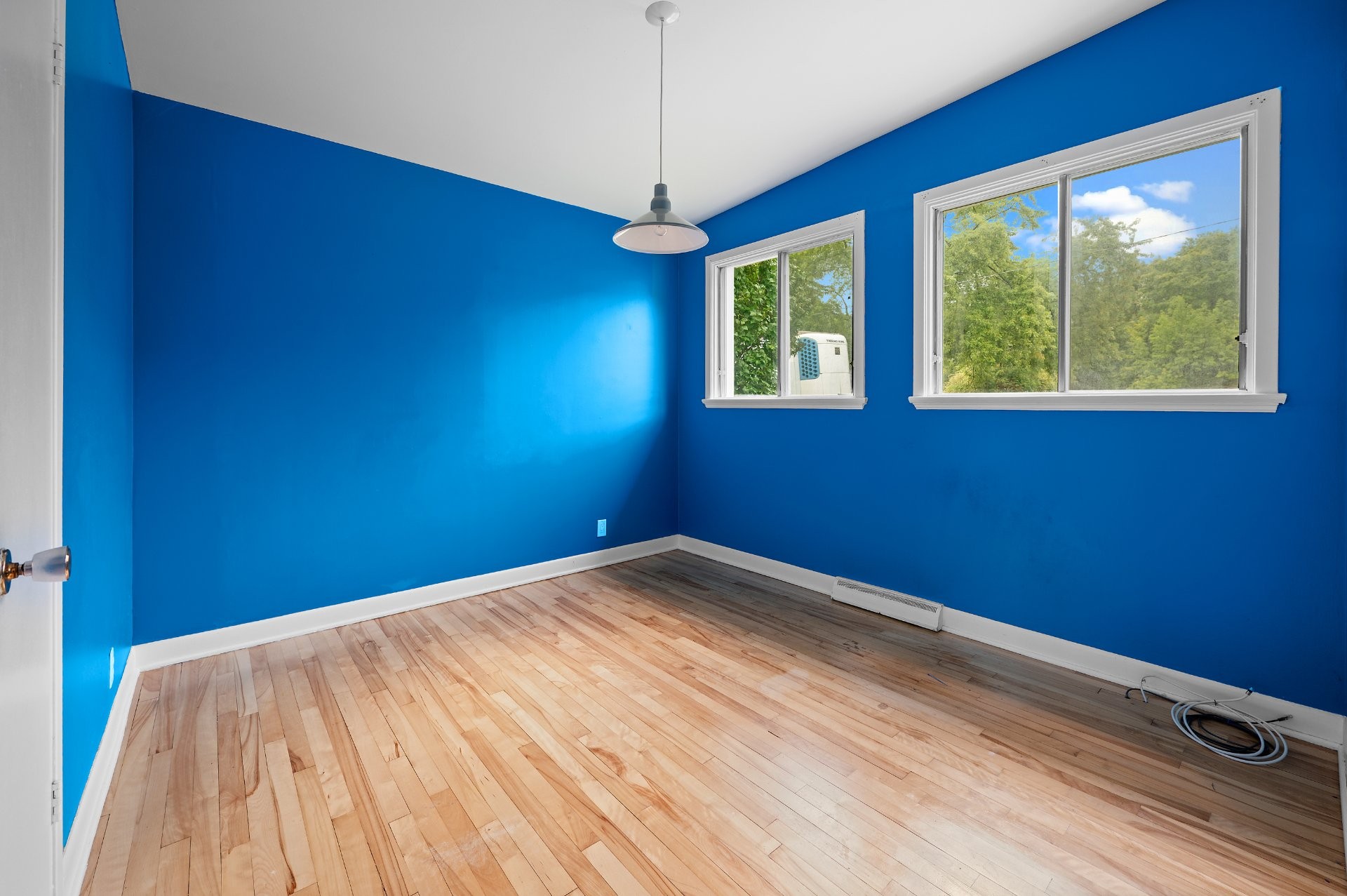 









104


Rue des Bolets

,
Lévis (Desjardins),




QC
G6V2H1

