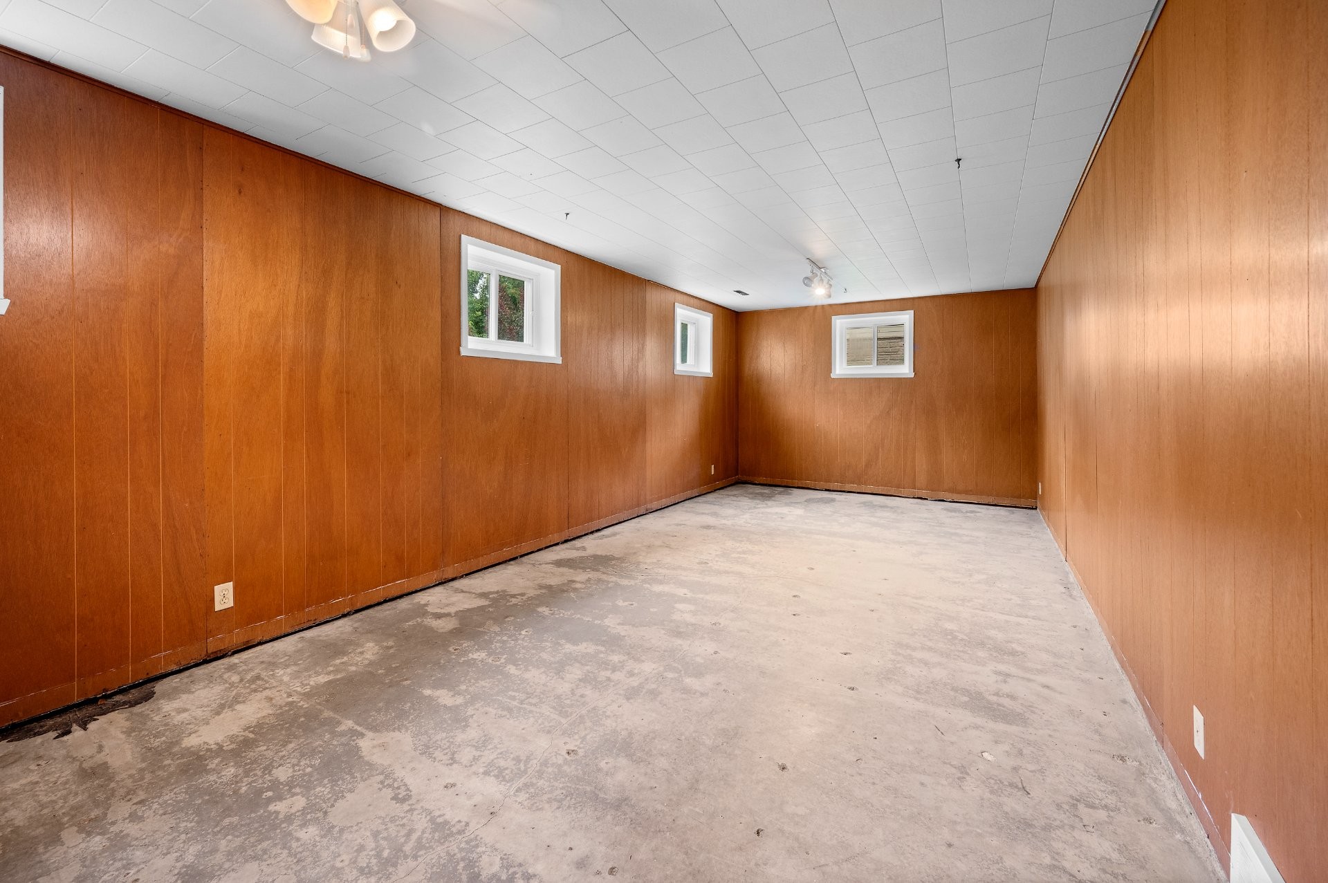 









104


Rue des Bolets

,
Lévis (Desjardins),




QC
G6V2H1

