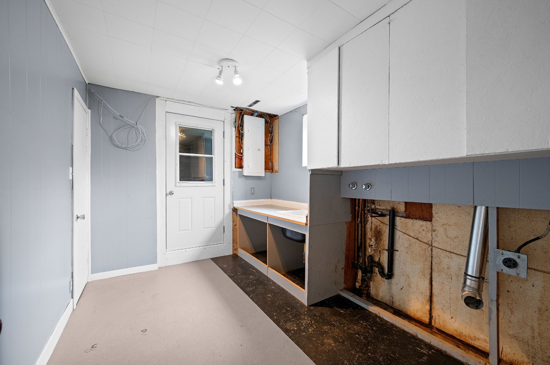 









104


Rue des Bolets

,
Lévis (Desjardins),




QC
G6V2H1

