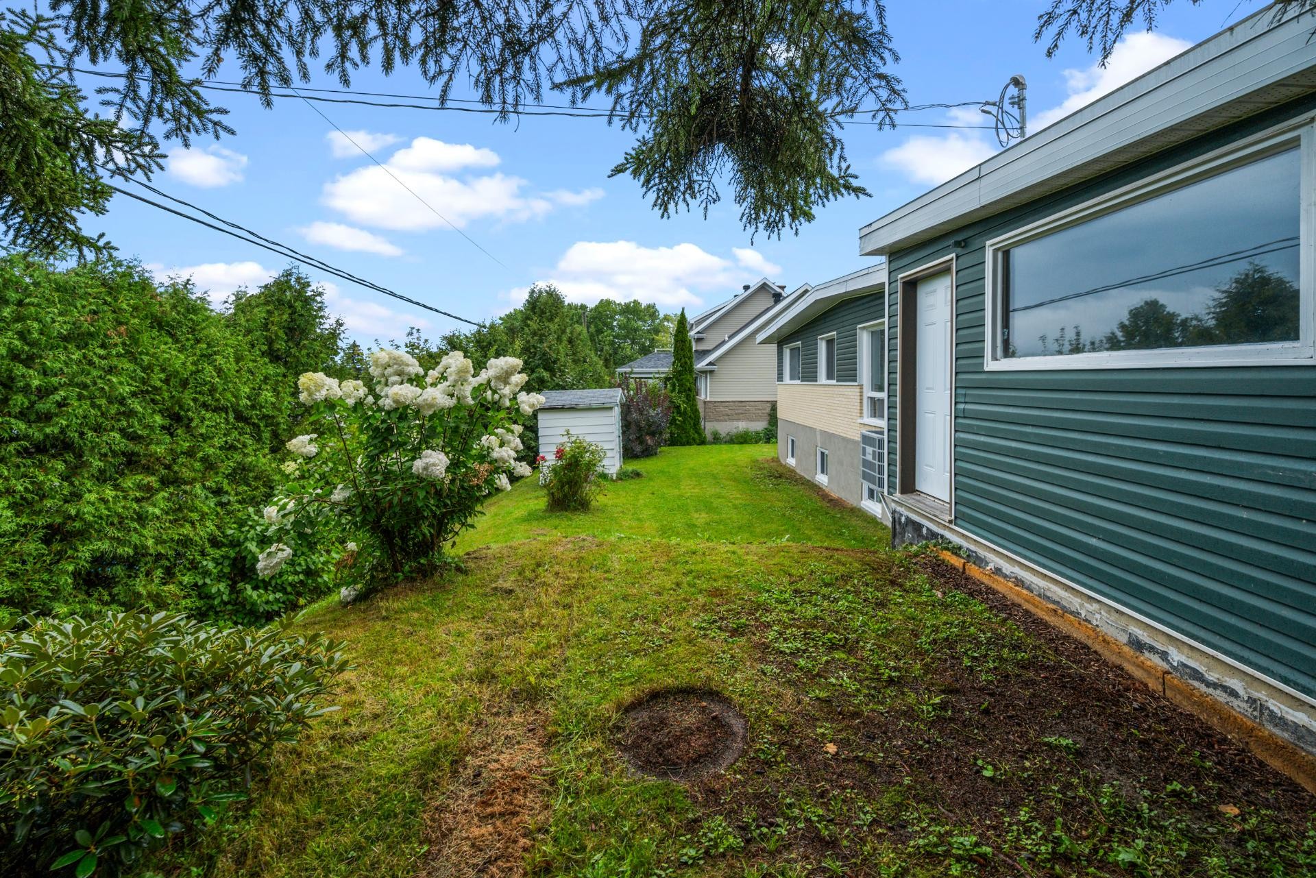 









104


Rue des Bolets

,
Lévis (Desjardins),




QC
G6V2H1

