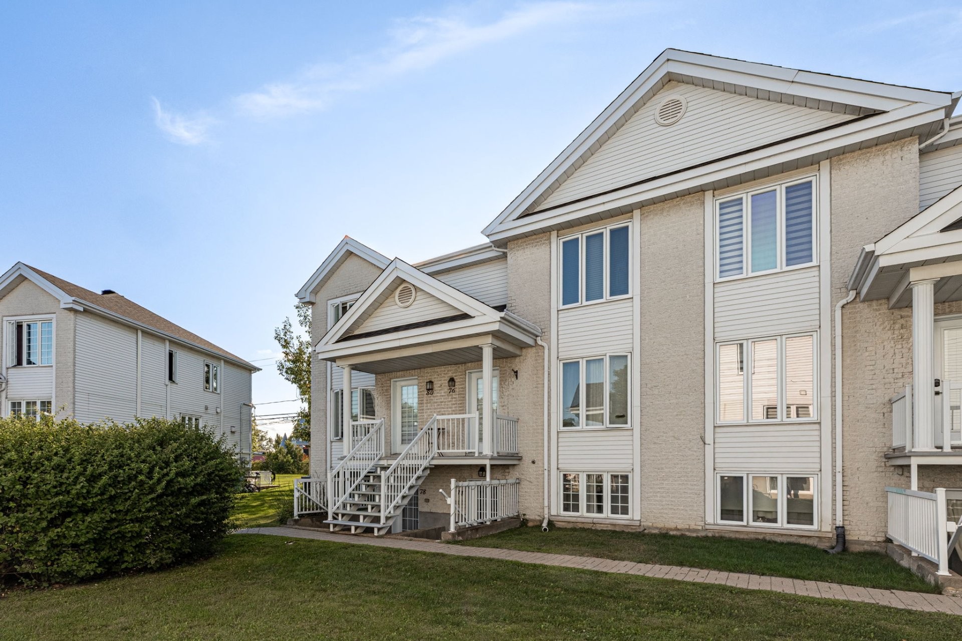 









74Z

 - 76Z


Rue de la Futaie

,
Varennes,




QC
J3X1Z6


