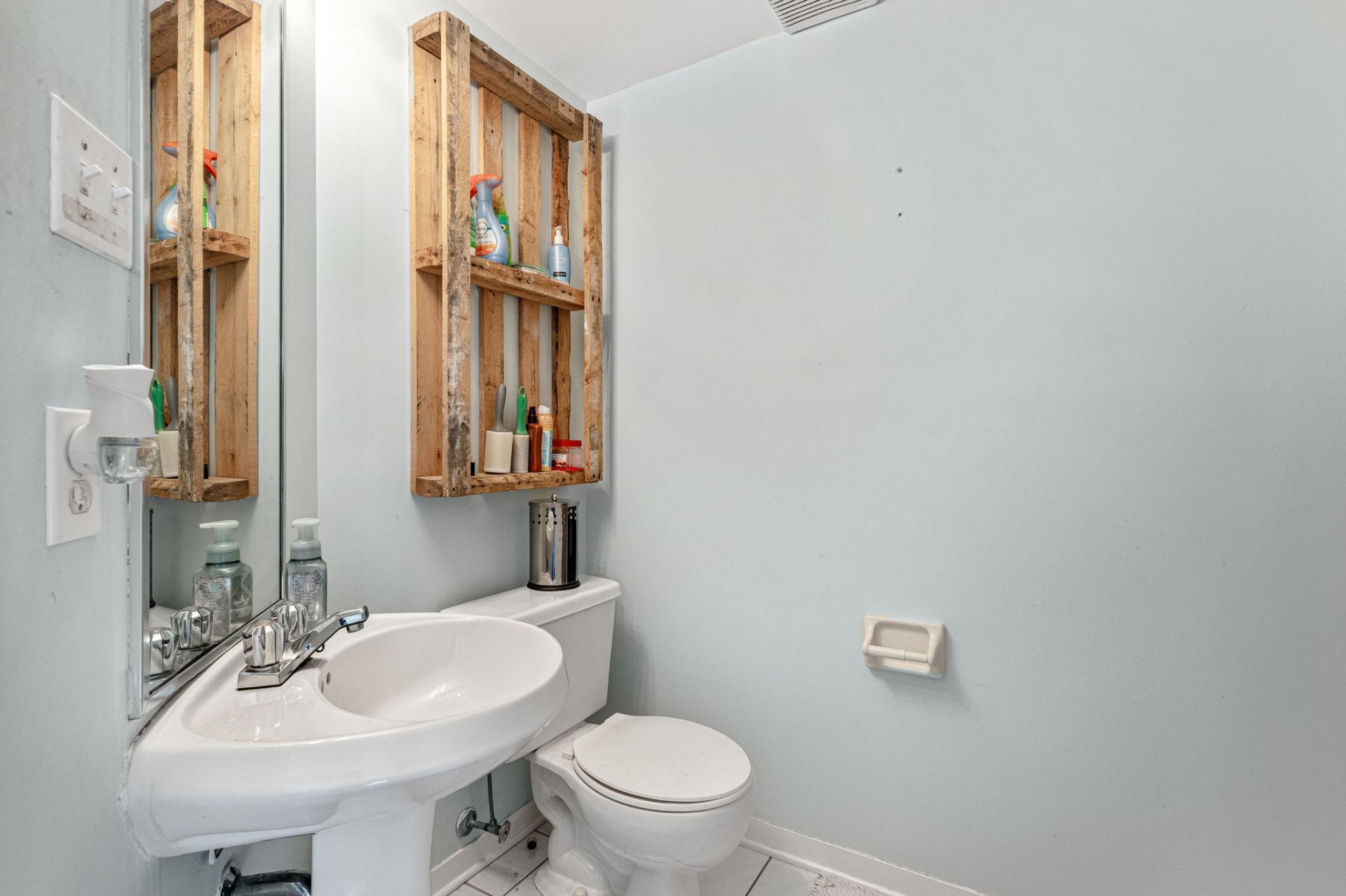 









74Z

 - 76Z


Rue de la Futaie

,
Varennes,




QC
J3X1Z6

