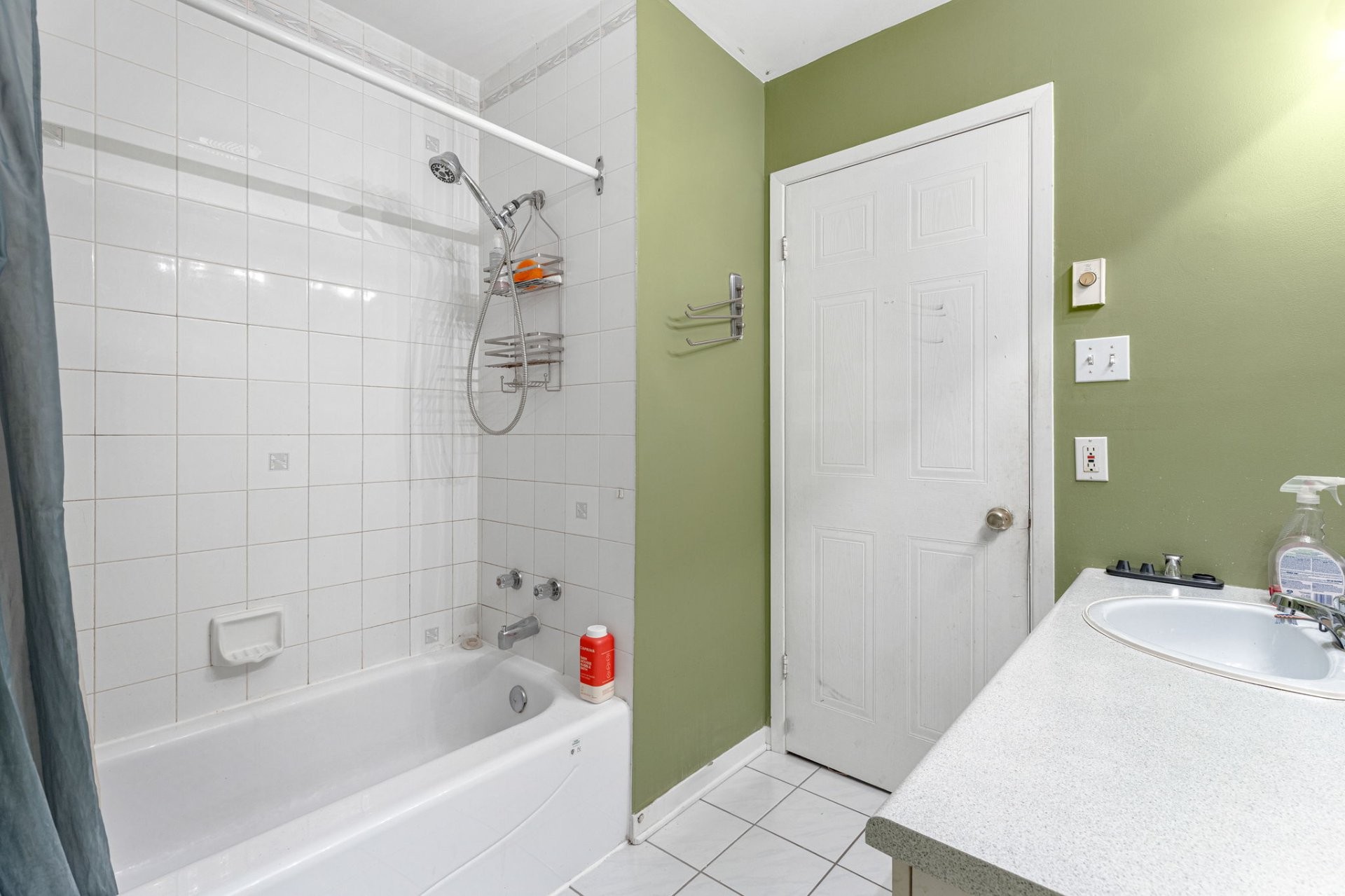 









74Z

 - 76Z


Rue de la Futaie

,
Varennes,




QC
J3X1Z6

