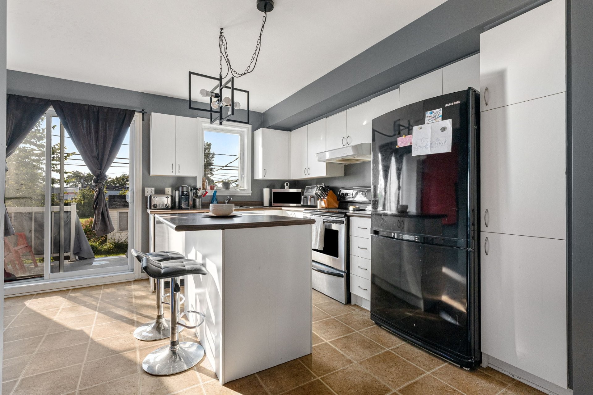 









74Z

 - 76Z


Rue de la Futaie

,
Varennes,




QC
J3X1Z6


