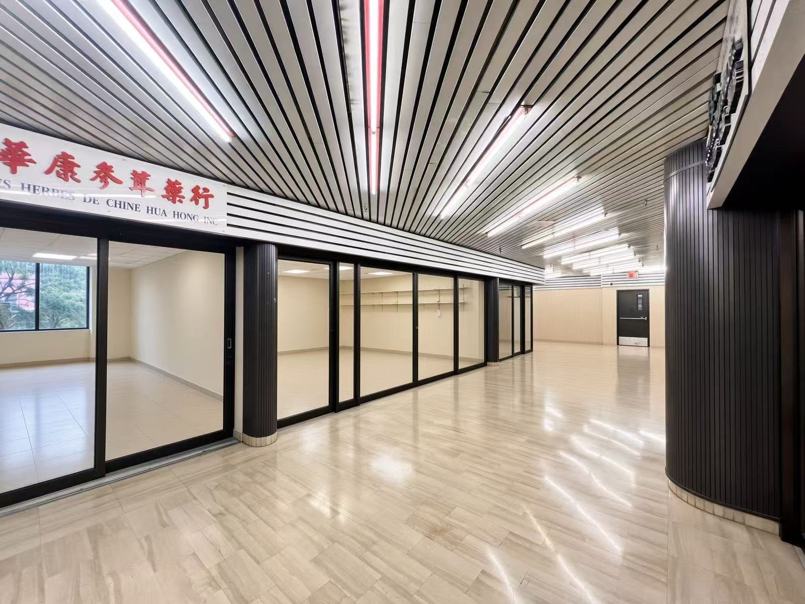 









1111


Rue St-Urbain

, M03,
Montréal (Ville-Marie),




QC
H2Z1Y6

