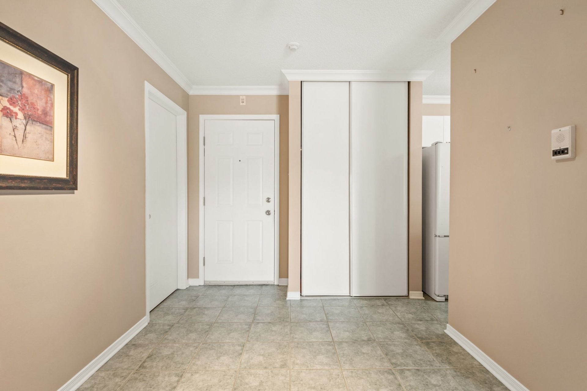 









240


Boul. de l'Hôpital

, 46,
Gatineau (Gatineau),




QC
J8T8J6

