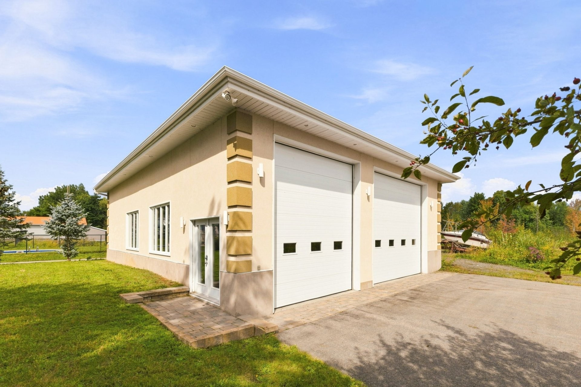 









295


Ch. du Fer-à-Cheval

,
Gatineau (Masson-Angers),




QC
J8M1L8

