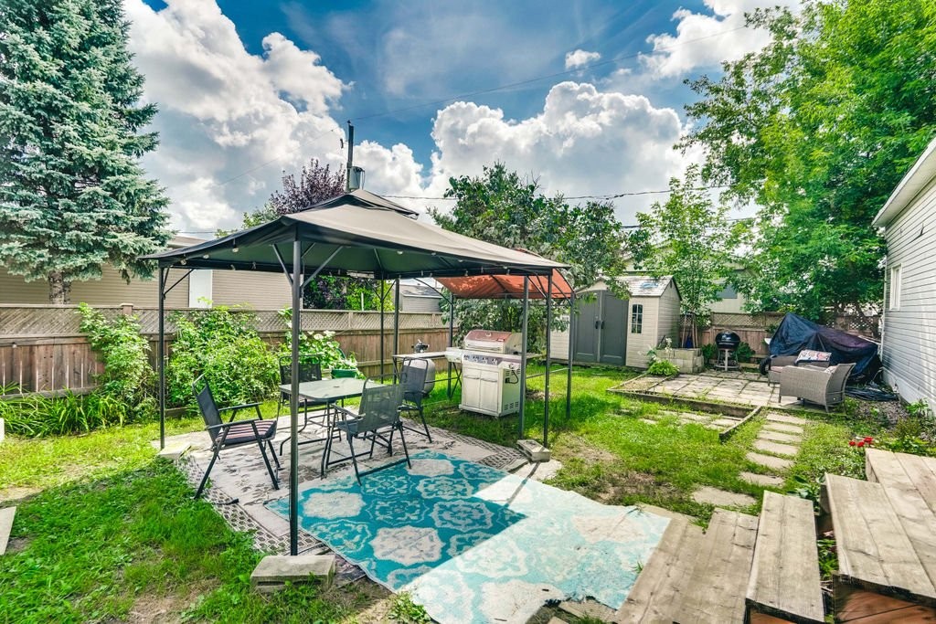 









19


12e Avenue O.

,
Gatineau (Gatineau),




QC
J8T5P2

