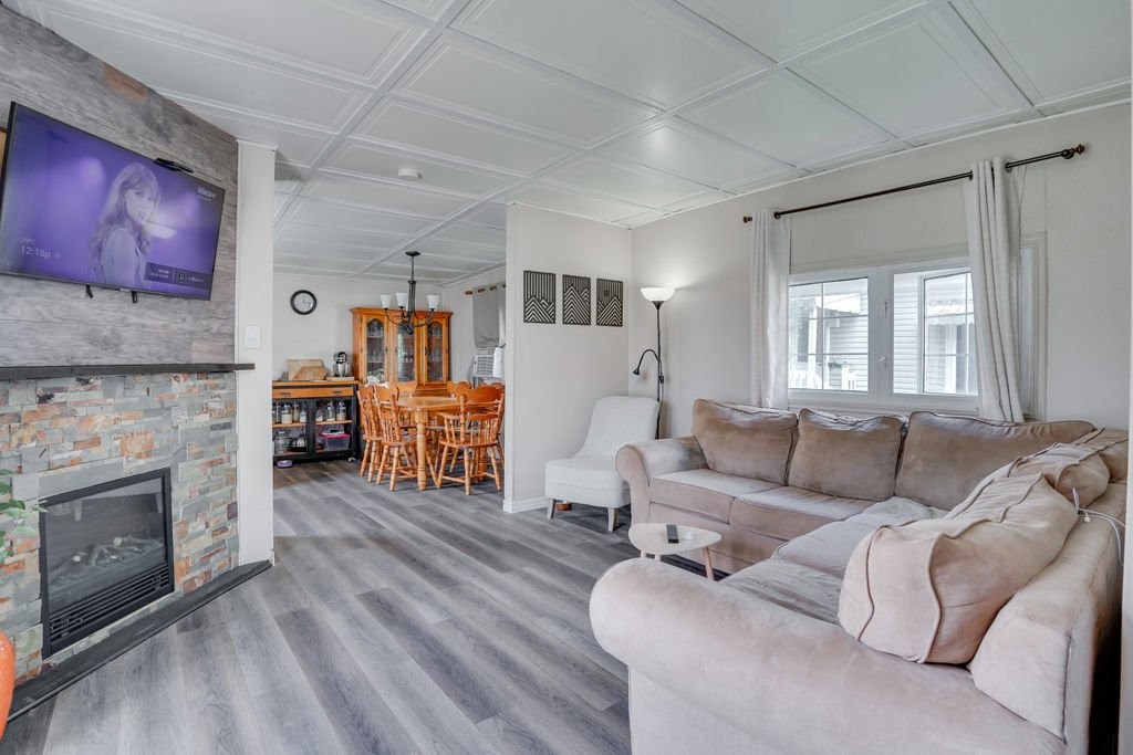 









19


12e Avenue O.

,
Gatineau (Gatineau),




QC
J8T5P2

