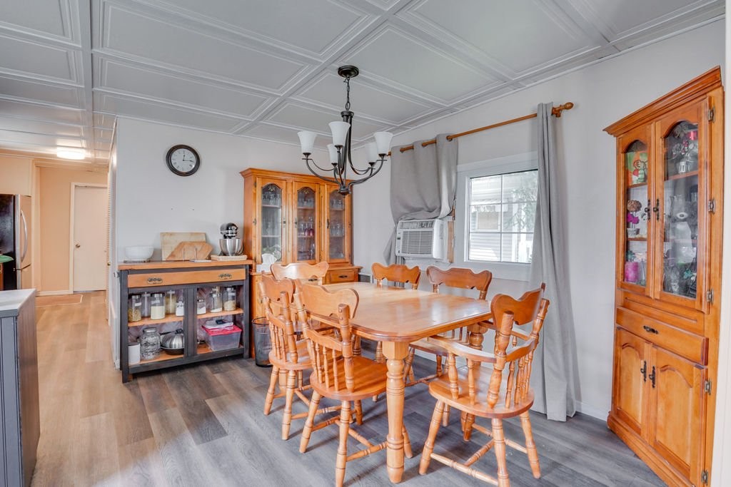 









19


12e Avenue O.

,
Gatineau (Gatineau),




QC
J8T5P2

